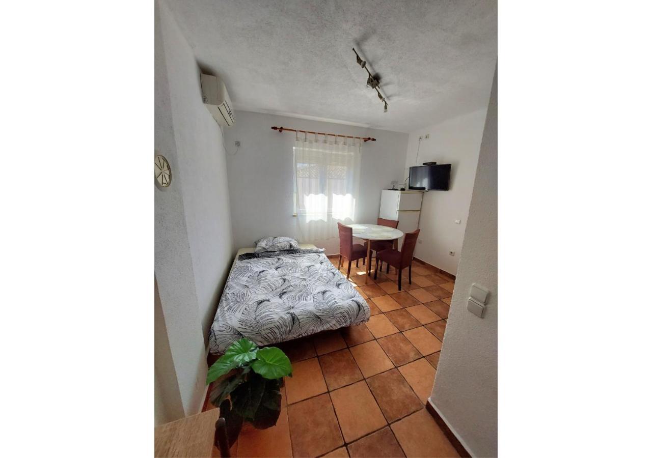 Apartman Dobric Fažana Exterior foto