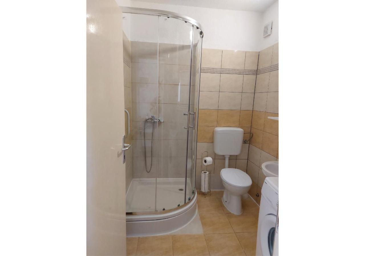 Apartman Dobric Fažana Exterior foto